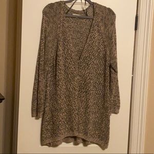 V neck cardigan marbled Black and Tan color